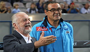 Il tecnico del Napoli Maurizio Sarri con il presidente De Laurentiis